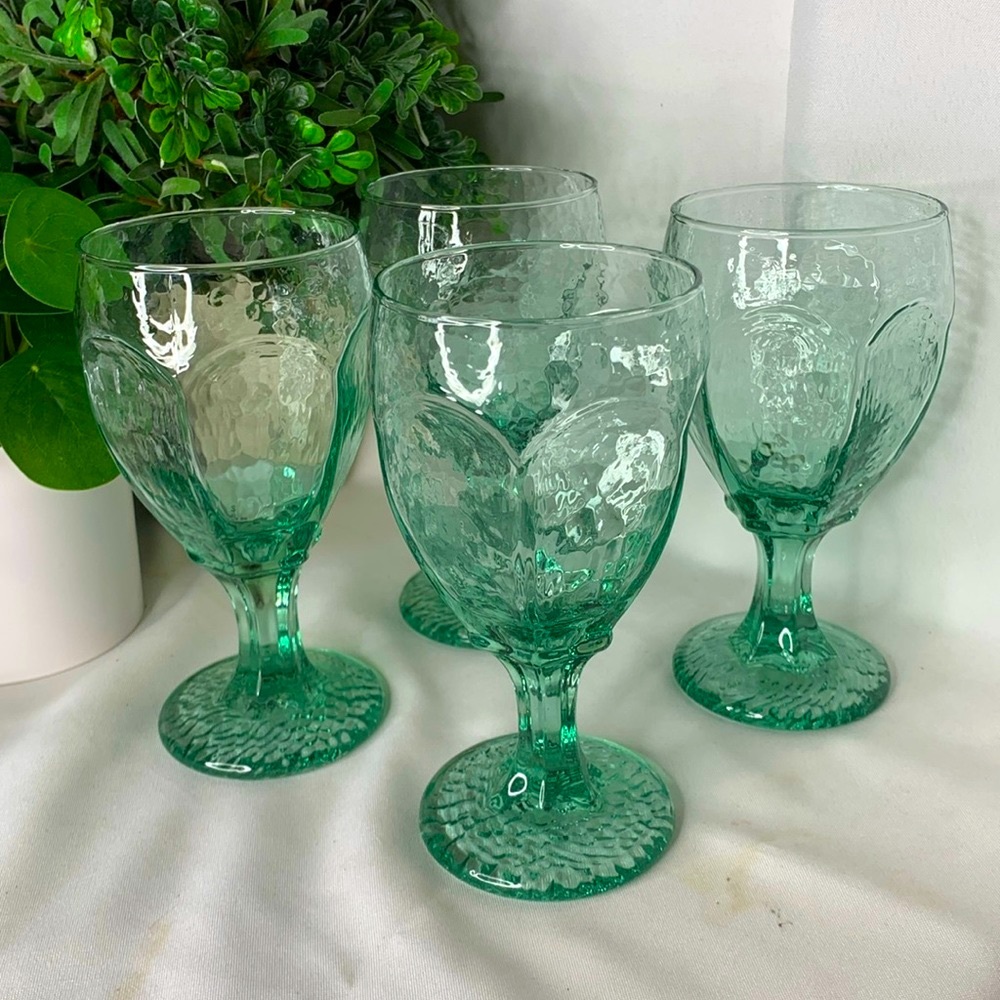 Libbey Seafoam Green Textured Goblets Set of 4 - Embossed Glass Stemware